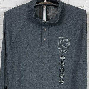 NWT DISNEY PARKS 2018 QUARTER SNAP PULL OVER SIZE XXL